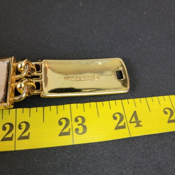 Avignon Adjustable Leather Belt | Brass Hook Buckle Made in Spain | 24–39\